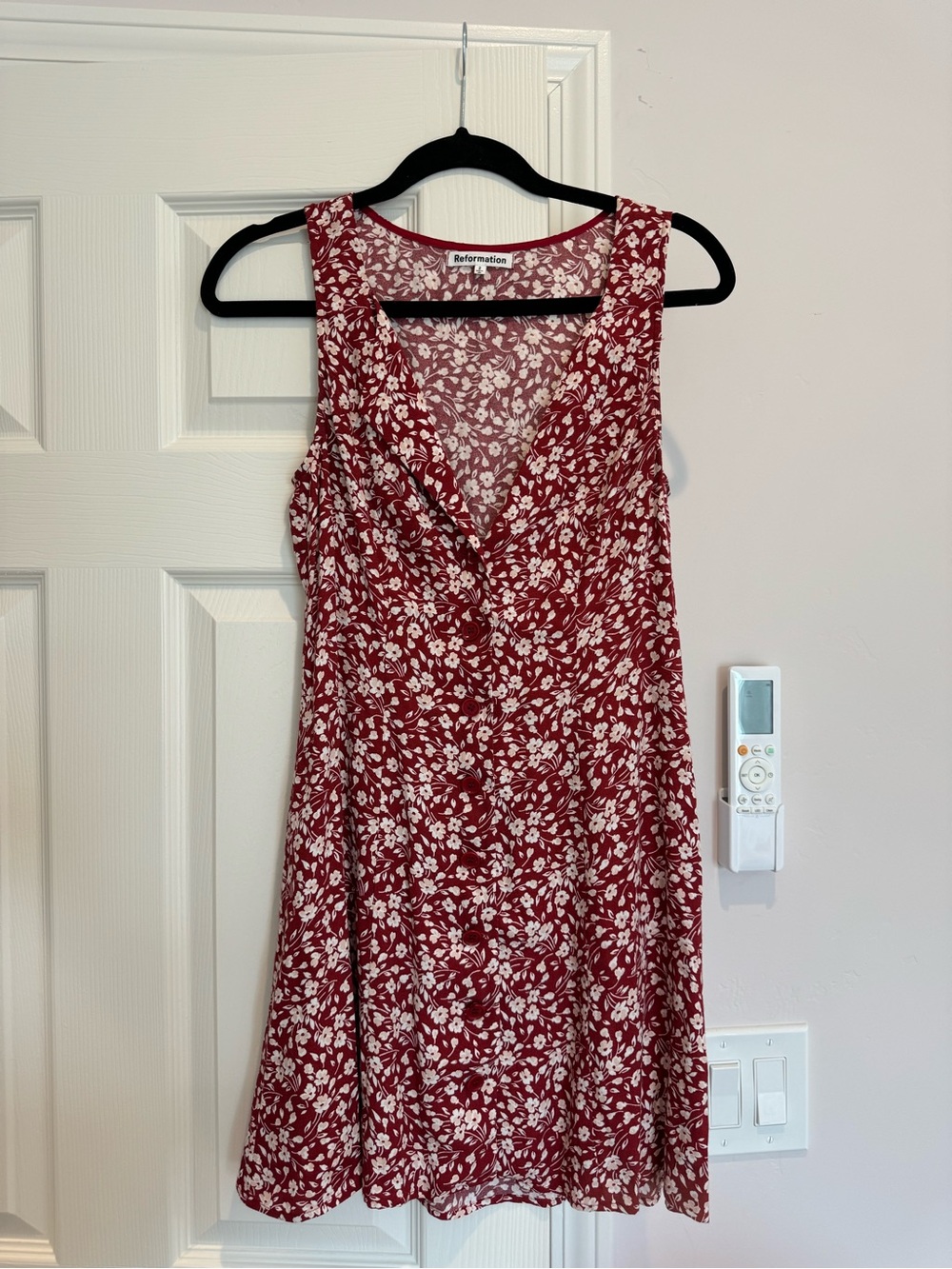 Reformation Rilynn Dress - Picture 2 of 4